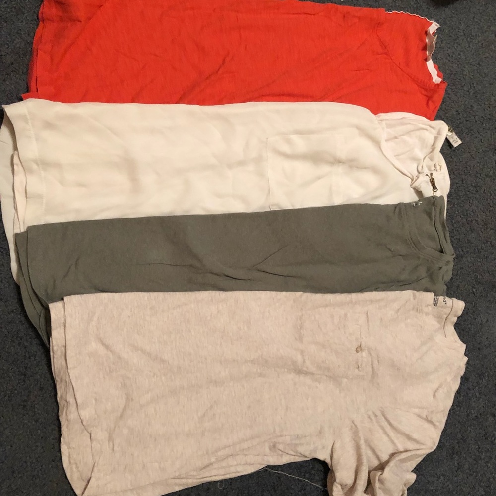 Lot of 4 shirts. Fit like 1x